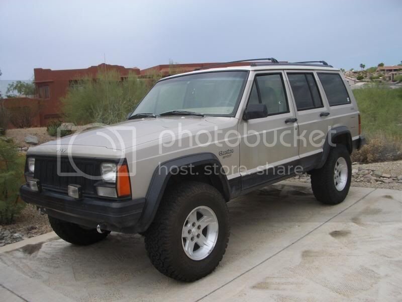 AJeepCallede078.jpg